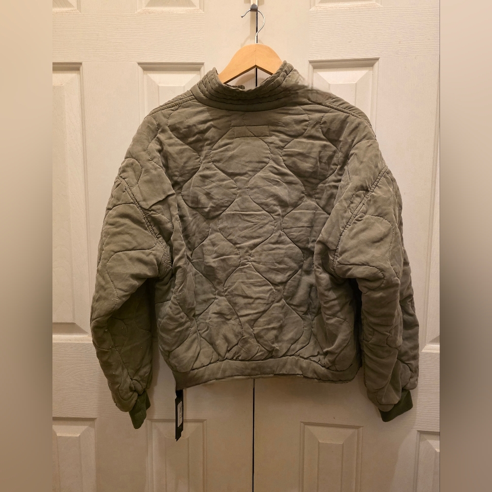 [BLANKNYC] Tencel Quilted Jacket- size XS - NWT 💚 - Picture 5 of 7